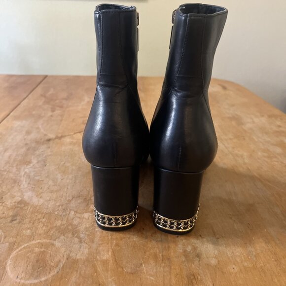 Karl Lagerfeld Paris Leather Heel Booties SZ 9.5 Black 3 In Heel Chain Decor - Picture 6 of 14